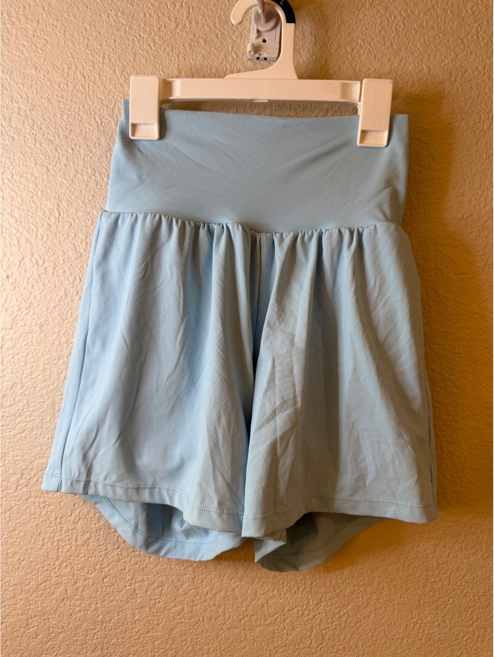 Halara Small Long (5”) Double Lined Light Blue Shorts